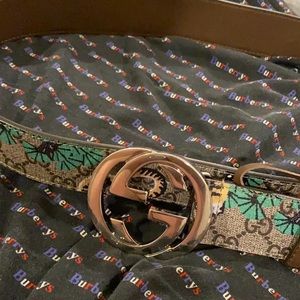 Gucci belt